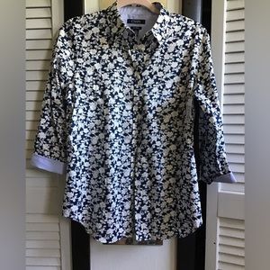 Chaps Women’s No Iron Button Down 3/4 Sleeve Size Medium
